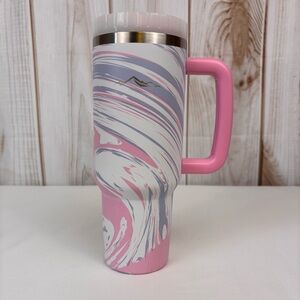Adventuridge Travel Mug with Handle Twist Lid Straw Pink White Swirl Size 40 Oz